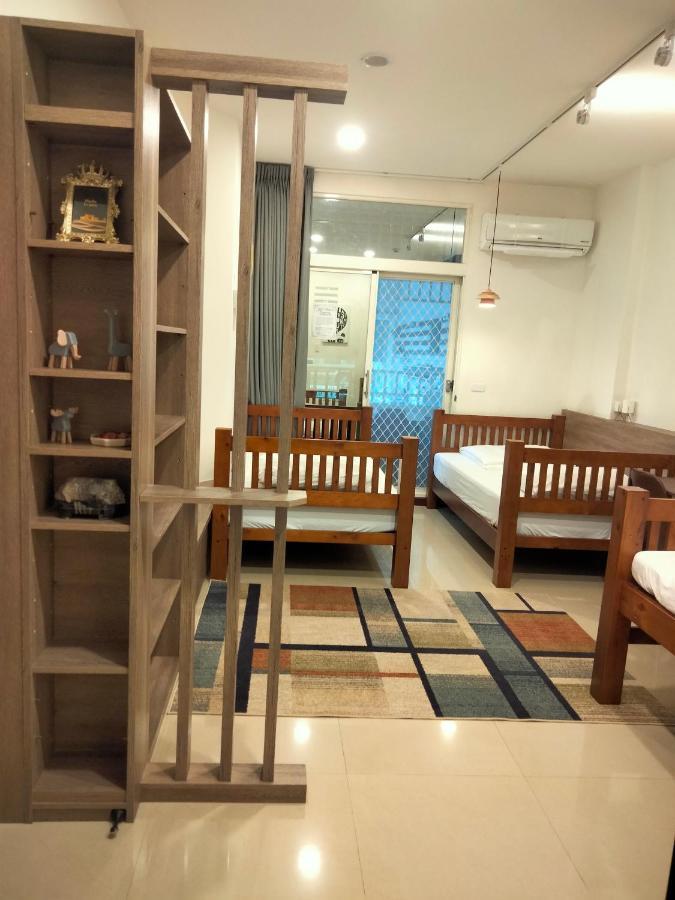 910 Hostel Yuli Luaran gambar