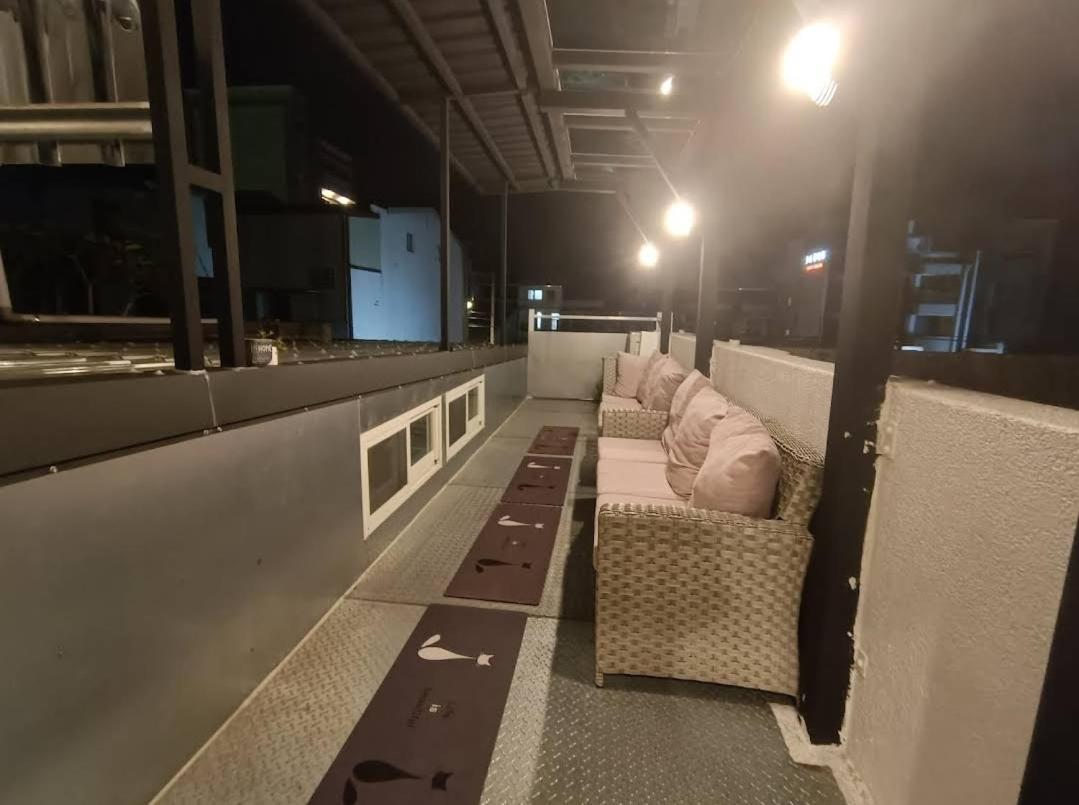 910 Hostel Yuli Luaran gambar